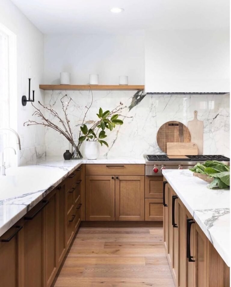 Natural Elegance in Kitchen Design